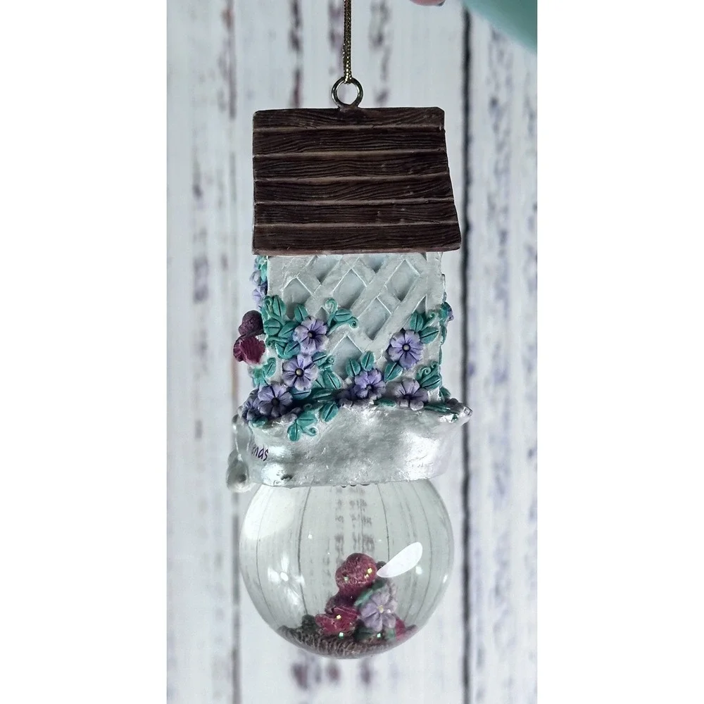 Carlton Cards Birdhouse Hanging Globe Birds Vintage Floral‎
